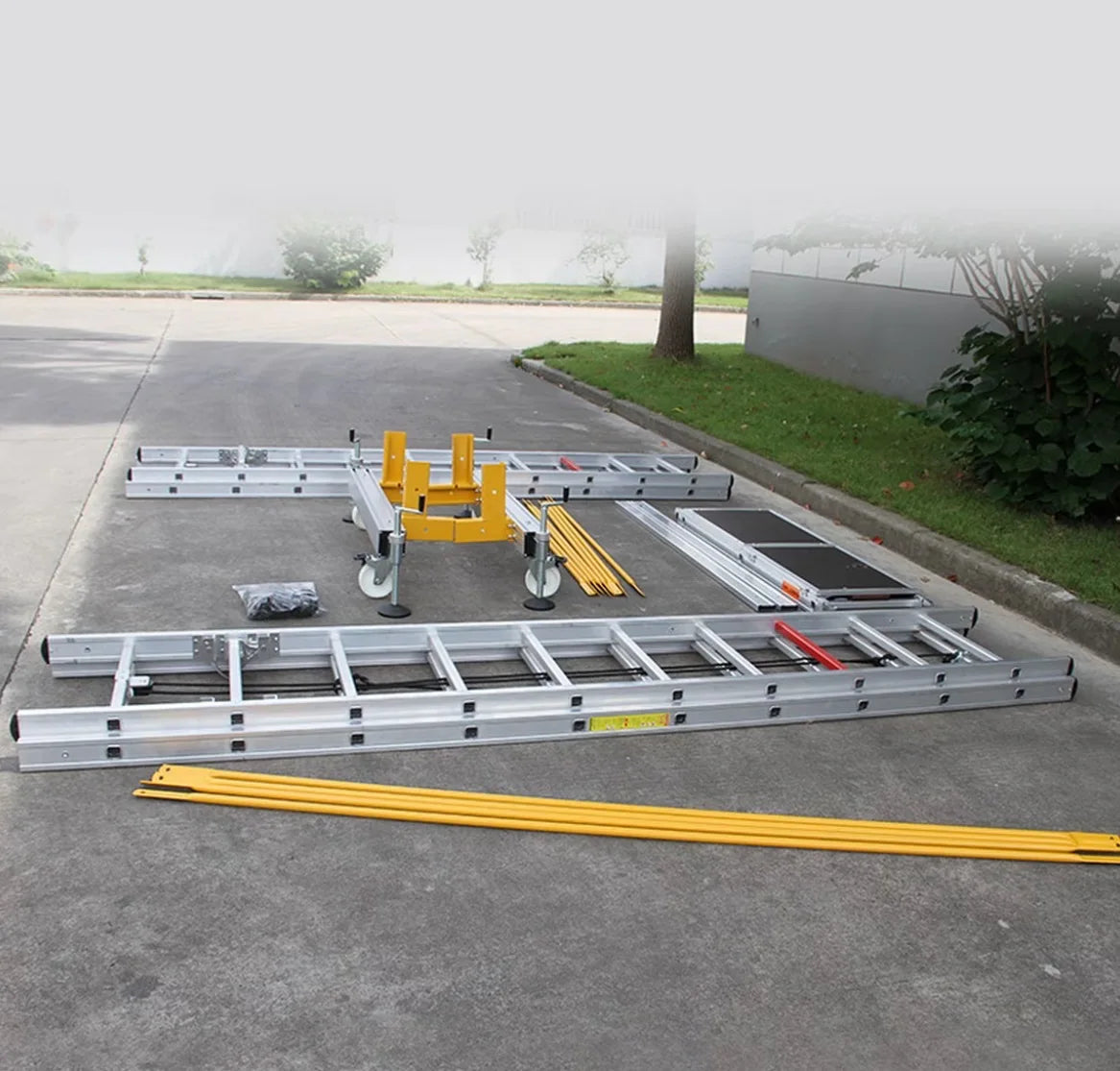 4.4m 230KG Light Industrial Telescopic Scaffold Work Platform Double Part Aluminum Alloy Tower Foldable Scaffolding 3.3m 8.2m