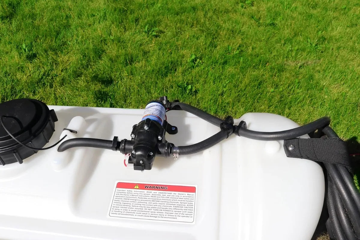 25 Gallon Trailer Broadcast Sprayer - 1.1GPM, 7' Swath