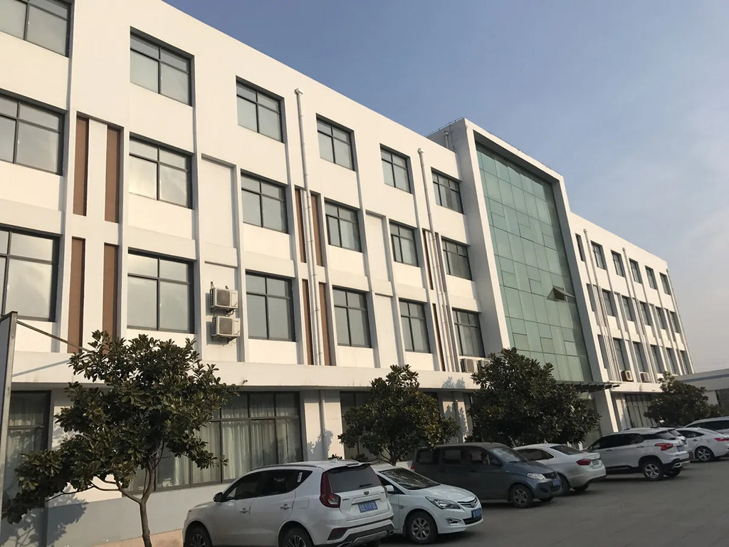 Heavy-Duty Movable Steel Gaeden Tool Cart Garden Hose Reel Cart With Basket Amd 4 Wheels For Garden Watering