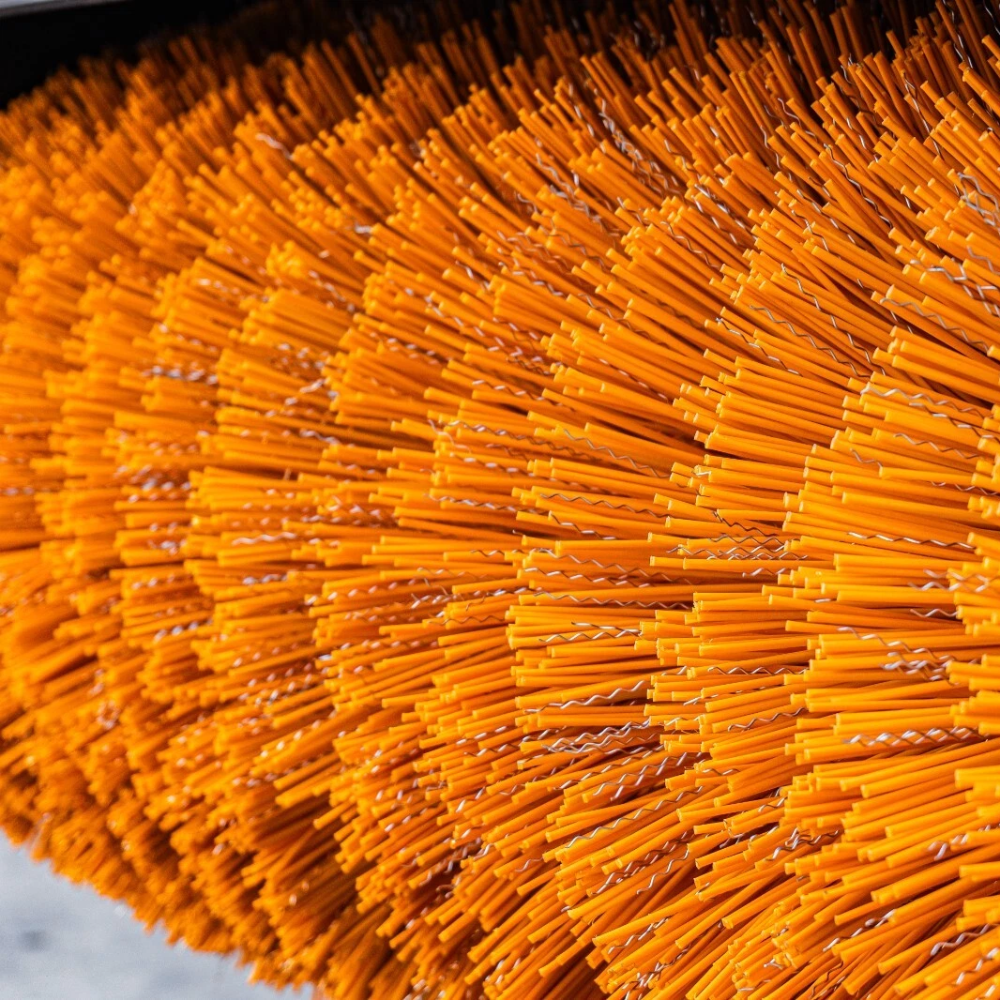 Hydraulic Broom Sweeper,Tilt 18° Left & Right For Skid Steer Loader